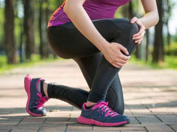 膝盖，跑步|氨基葡萄糖|补充剂;安德鲁·韦尔，医学博士
