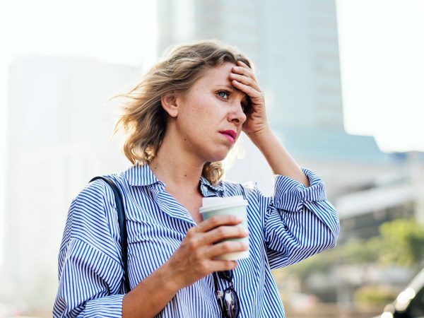 咖啡因如何影响偏头痛?安德鲁·韦尔，医学博士